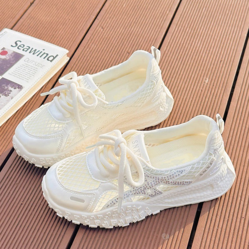Damen Sportliche Sneaker mit atmungsaktivem Netzdesign und funkelnden Akzenten Echo Archiv