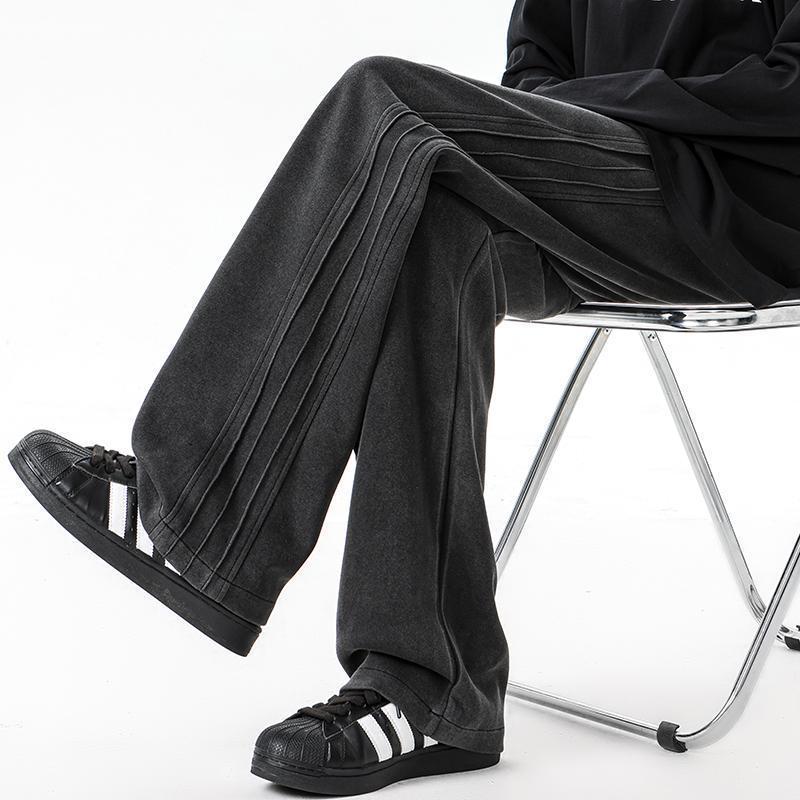 Herren weite Samt-Relaxhose mit Kordelzug und betonten Seitennähten – Sorevano