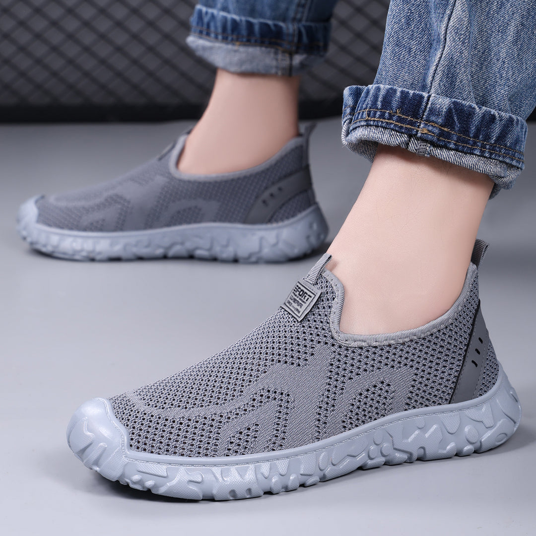 Unisex nan leichter atmungsaktiver Slip-On Strick-Walking-Schuh mit flexibler Profilsohle Echo Archiv