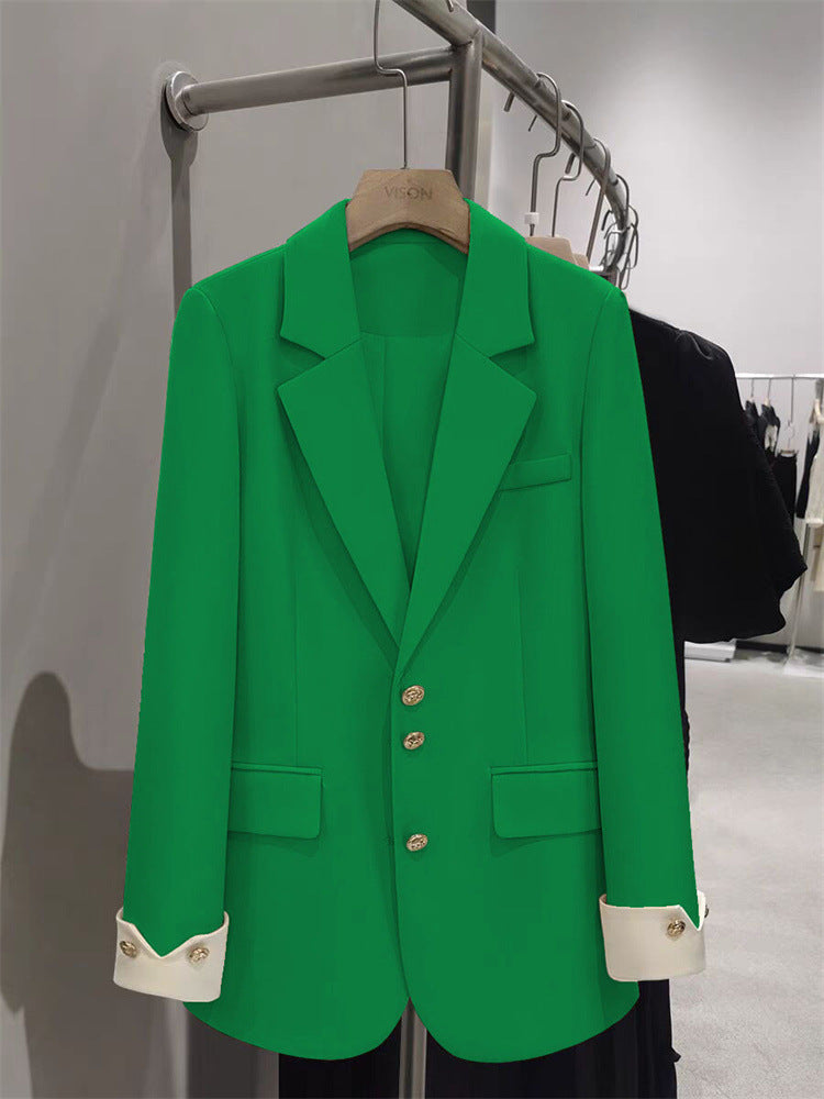 Damen Eleganter Blazer mit goldenen Knopfdetails Echo Archiv