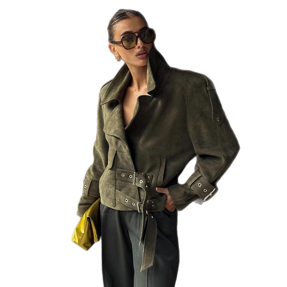 Damen Kurzjacke aus Veloursleder-Optik mit Taillengürtel, Schnallen & Oversize-Kragen Echoarchiv