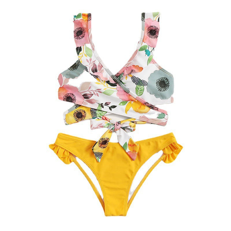 Damen Zweiteiliges Blumen-Bikini-Set mit tailliertem Oberteil und Rüschenslip Echo Archiv