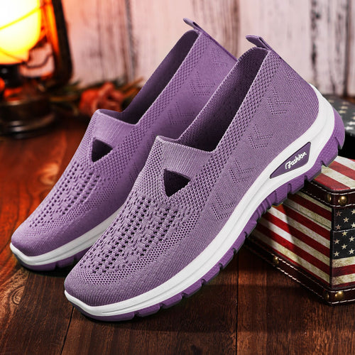 Damen nan gestrickter Schlupfsneaker mit atmungsaktivem Obermaterial und stoßdämpfender Profilsohle Echo Archiv