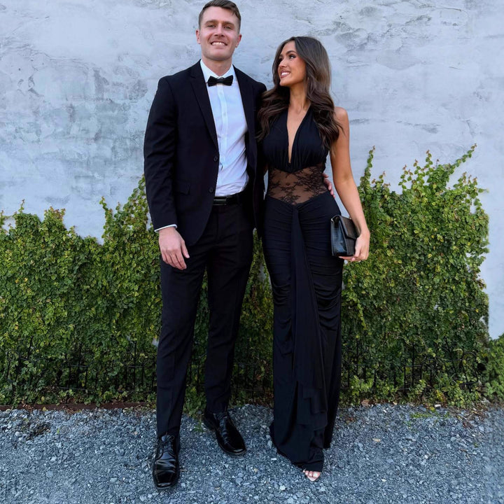 Damen Elegantes Maxikleid mit raffiniertem Spitzenbesatz und Drapierungen Echo Archiv