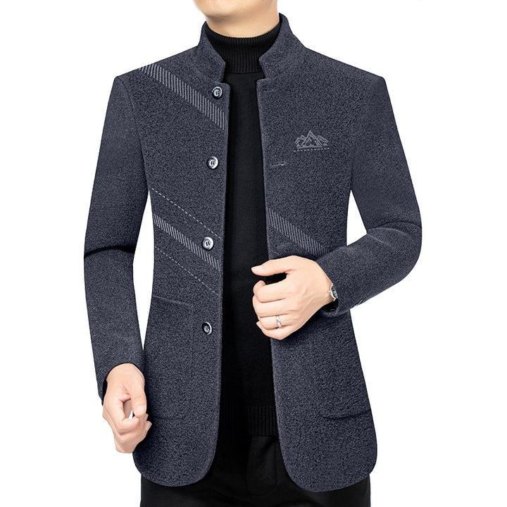 Herren Kurzmantel mit Stehkragen aus Wollmix und diagonalem Struktur-Design – Montevé