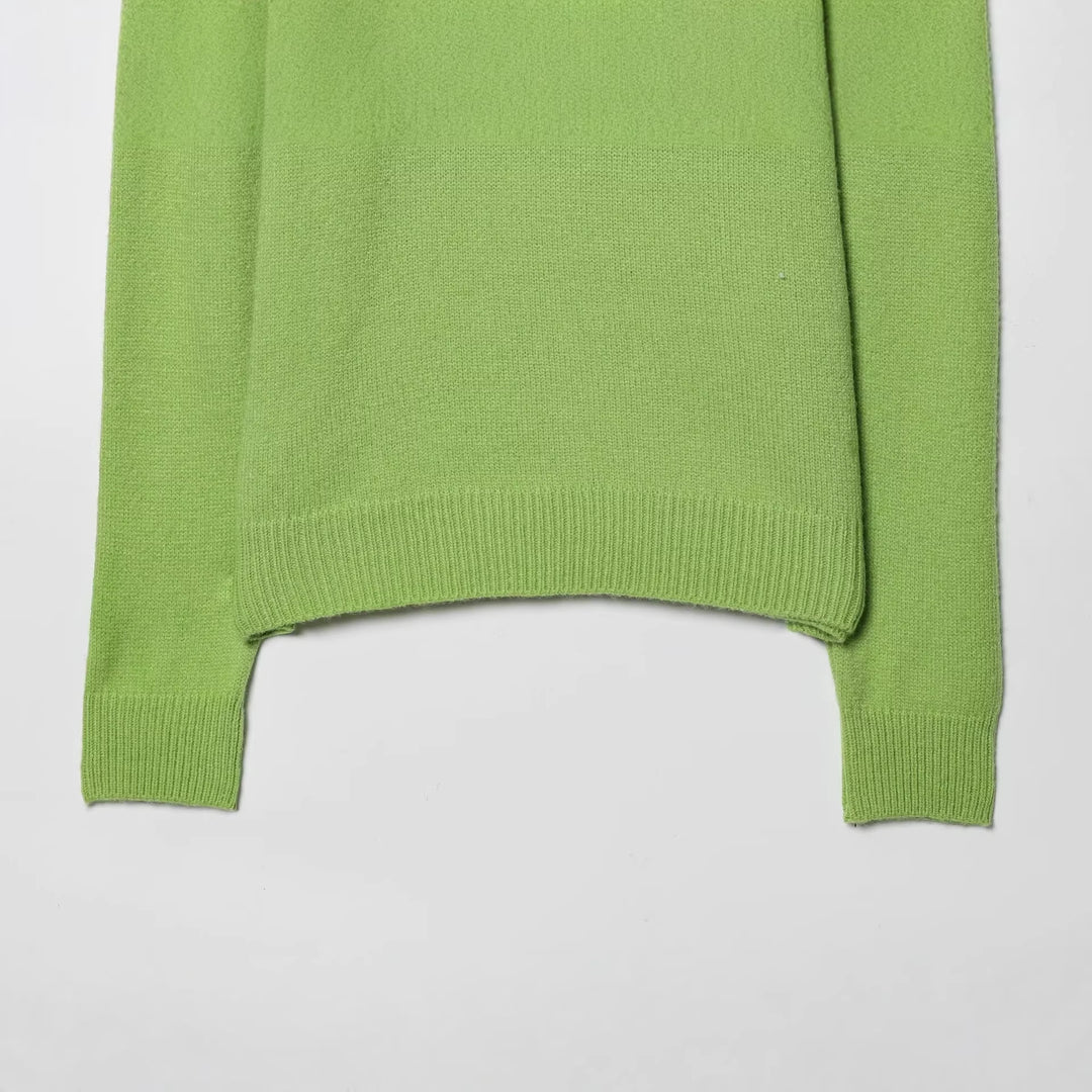 Damen Gestreifter Strickpullover mit halbem Reißverschluss und großem Hemdkragen Echoarchiv