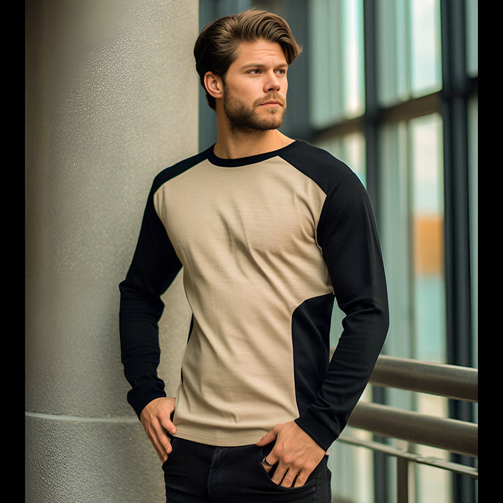 Herren Langarm-T-Shirt mit kontrastierenden Ärmeln und bequemer Passform Echoarchiv