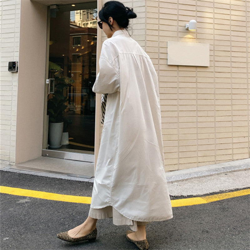 Damen Oversize-Hemdblusenkleid mit langer Knopfleiste und Brusttasche Echoarchiv