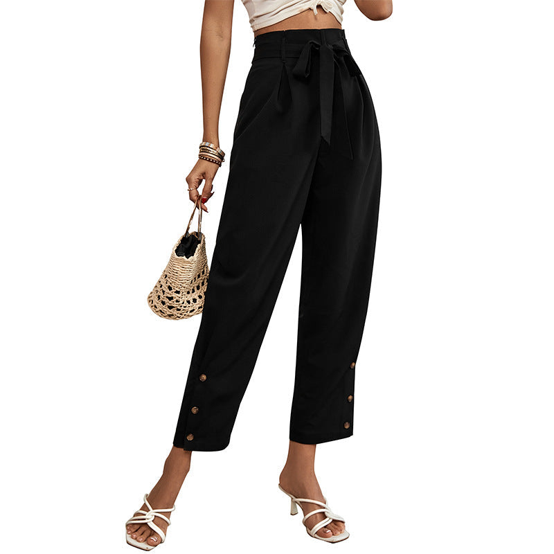 Damen Hochtaillierte Paperbag-Hose mit Bindegürtel, tapered Bein und Zierknopfleiste Echoarchiv