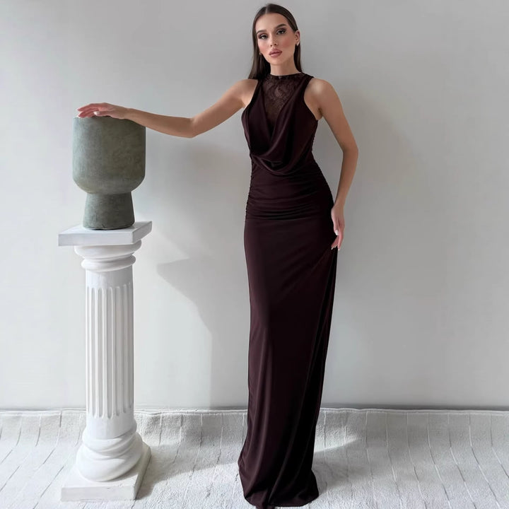 Damen Elegantes Maxikleid mit elegantem Neckholder-Design und raffinierter Spitzenlage Echo Archiv