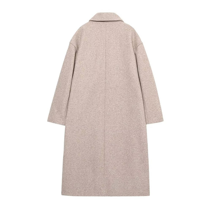 Damen lang geschnittener Boxy‑Mantel mit doppelt geknöpfter Front, überlappendem Schalkragen und großzügigen Pattentaschen – Montévia