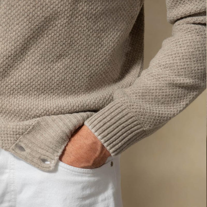 Herren Strukturstrick-Cardigan mit Stehkragen und durchgehender Knopfleiste Echoarchiv