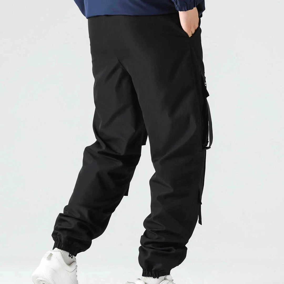 Herren Utility-Cargohose im Joggerstil mit Multifachtaschen, Ziergurten & Kordelbund Echo Archiv