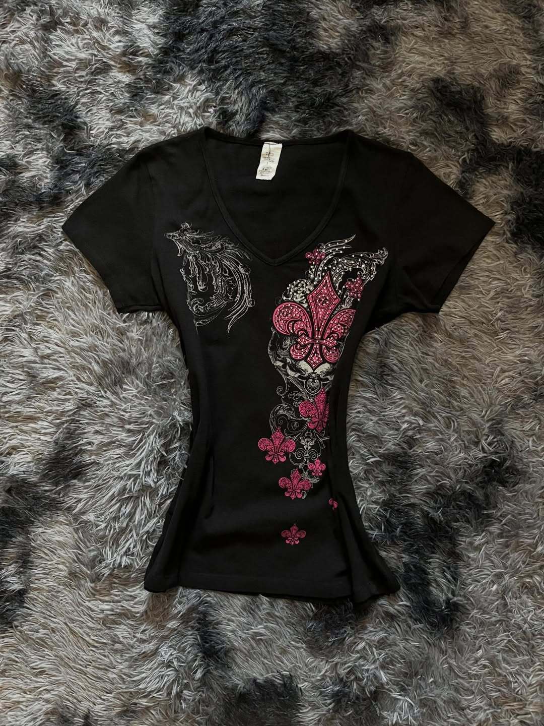 Damen T-Shirt mit einzigartigem floralem Design Echo Archiv