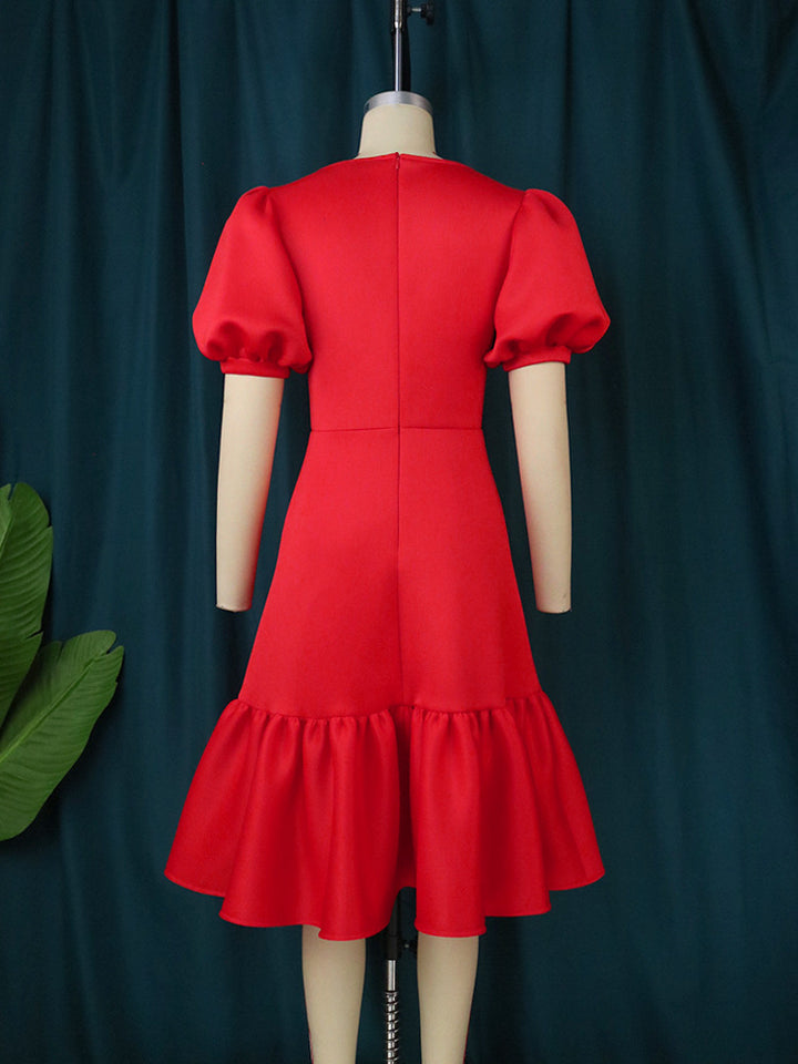Damen elegantes Wickelkleid mit voluminösen Puffärmeln und Rüschensaum Echo Archiv