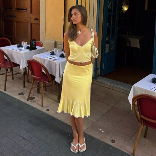 Damen Set aus Crop-Top und schwingendem Rock mit Spitzenakzenten Echo Archiv