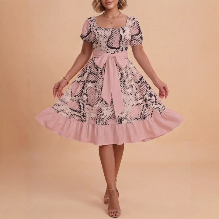 Damen schickes Glitzerkleid mit tailliertem Schnitt und Rüschensaum Echo Archiv