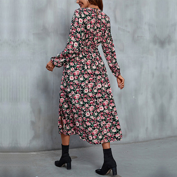 Damen Maxikleid mit V-Ausschnitt, taillierter Empire-Naht, seitlichem Beinschlitz und floralem Allover-Print Echoarchiv