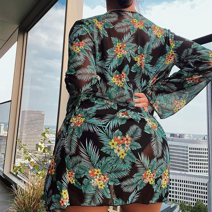 Damen Hochgeschnittener Bikini mit floralem Kimono Echo Archiv