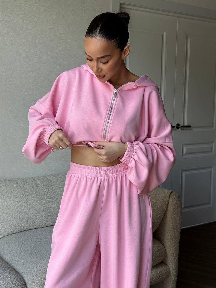 Damen Cropped-Zip-Hoodie und weite High-Waist-Loungehose Zweiteiler – Auréline