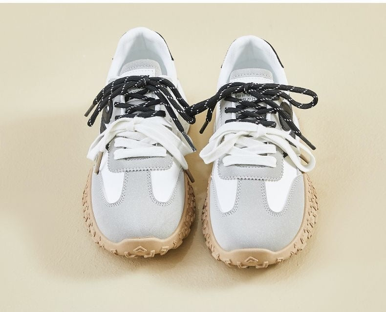 Damen Sportliche Sneakers mit innovativem Dämpfungssystem und flexibler Laufsohle Echo Archiv