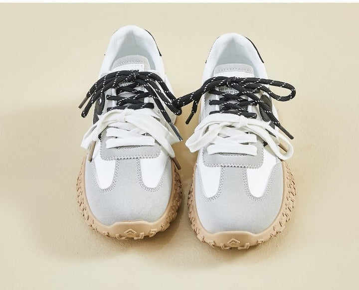 Damen Sportliche Sneakers mit innovativem Dämpfungssystem und flexibler Laufsohle Echo Archiv