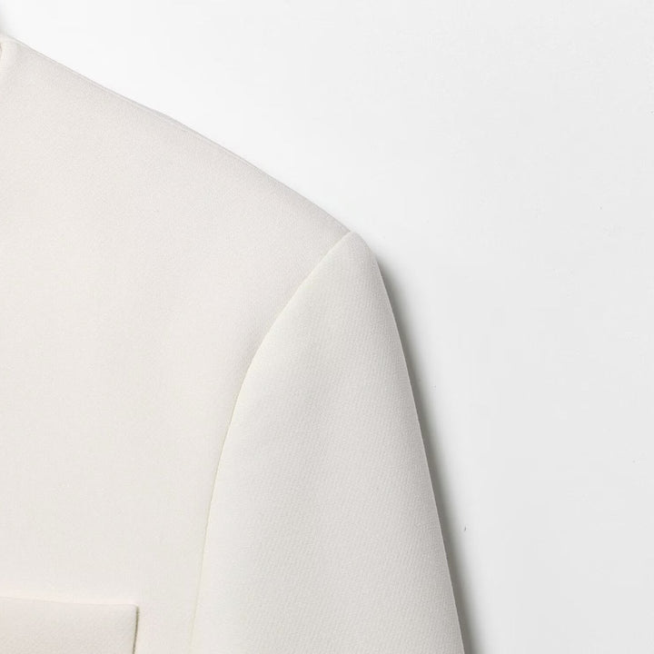 Damen 80+ taillierter Cropped-Blazer mit Stehkragen und verdeckter Knopfleiste Echo Archiv