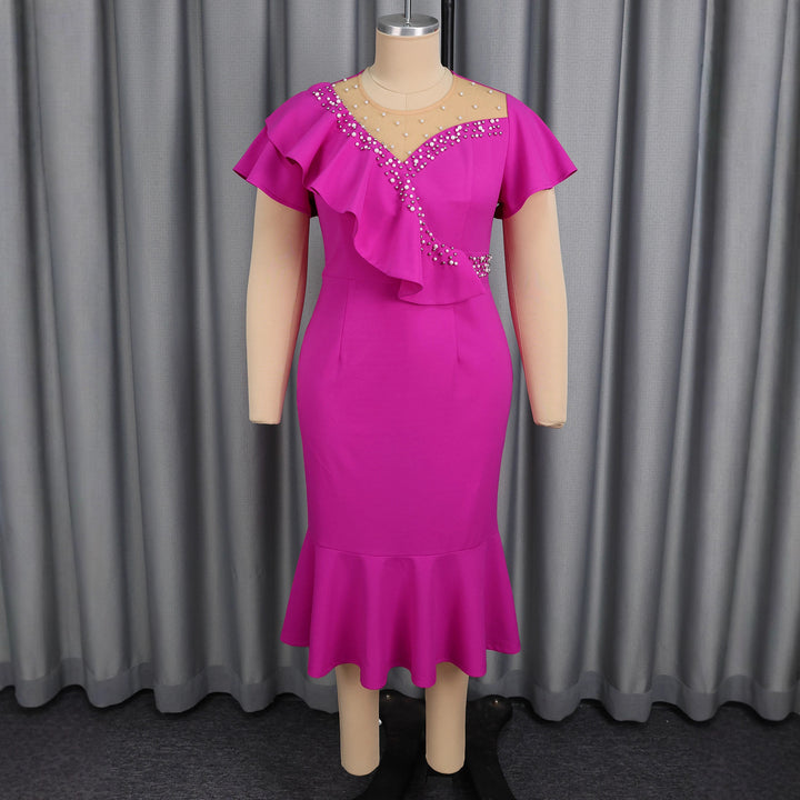 Damen figurbetontes Kleid mit Rüschendesign und Strassakzenten Echo Archiv