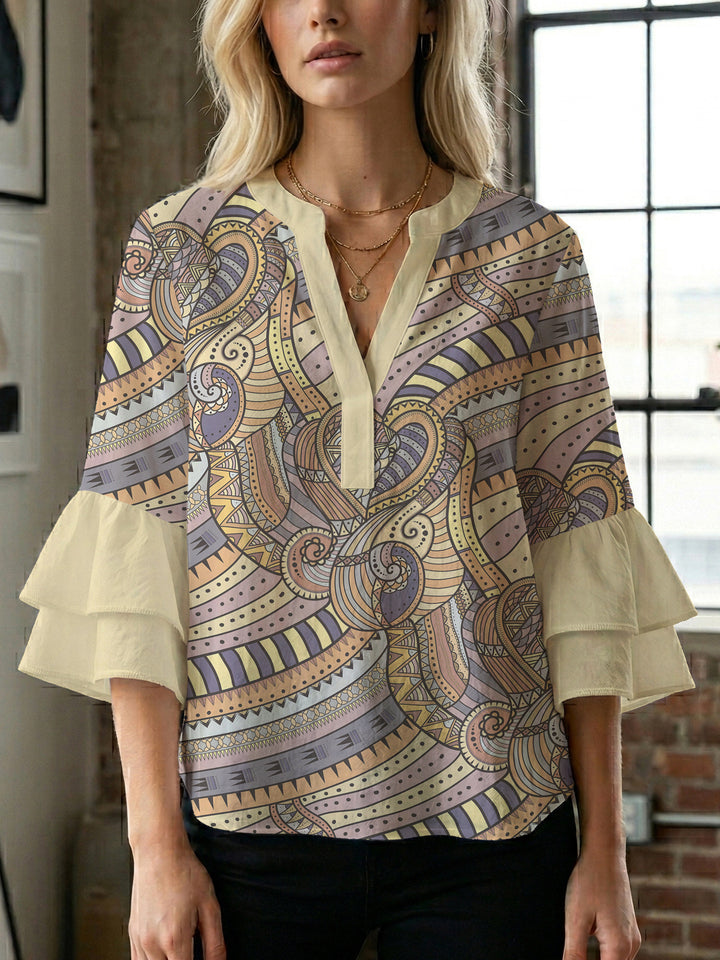 Damen elegantes Oberteil mit voluminösen Rüschensäumen und floralem Design Echo Archiv