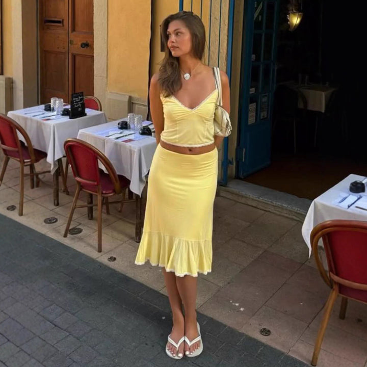 Damen elegantes Set aus Spaghetti-Trägeroberteil und wadenlangem Rock mit Rüschensaum Echo Archiv