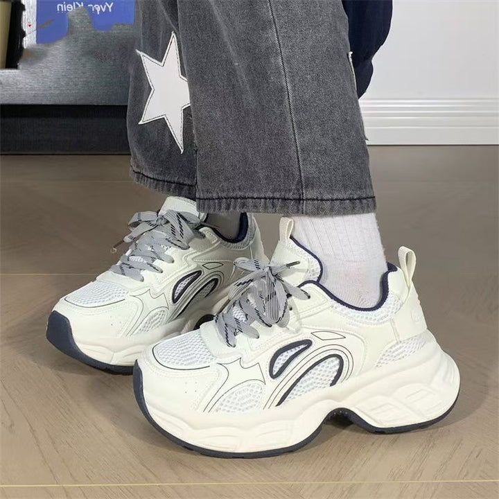 Damen Platform-Sneaker mit atmungsaktivem Mesh und skulptierter Komfortsohle – Névara