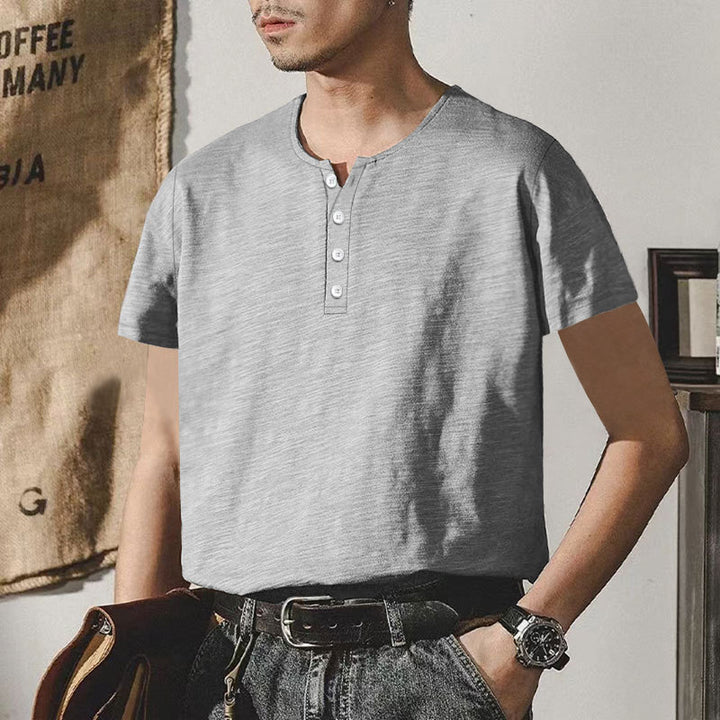Herren hochwertiges Kurzarm-Henley-T-Shirt mit modischen Knöpfen und bequemer Passform Echoarchiv