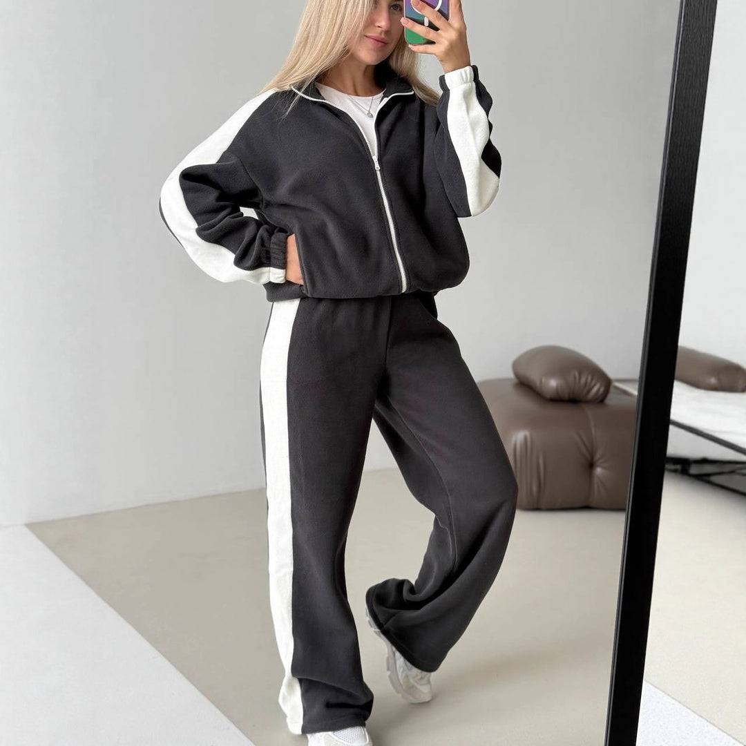 Damen sportlich-elegantes Fleece-Trainingsset mit kurzem Stehkragen-Zip, elastischem Bund und seitlichen Kontrastbahnen – Avérine