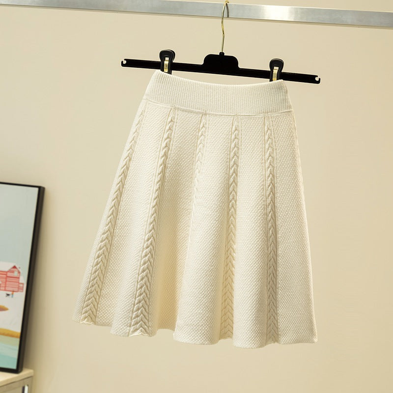 Damen Eleganter, plissierter Maxirock aus hochwertigem Strick Echo Archiv