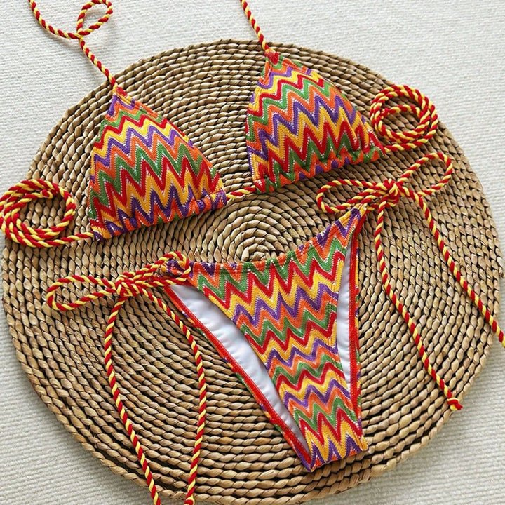Damen Triangel-Bikini mit auffälligem Wellenmuster Echo Archiv