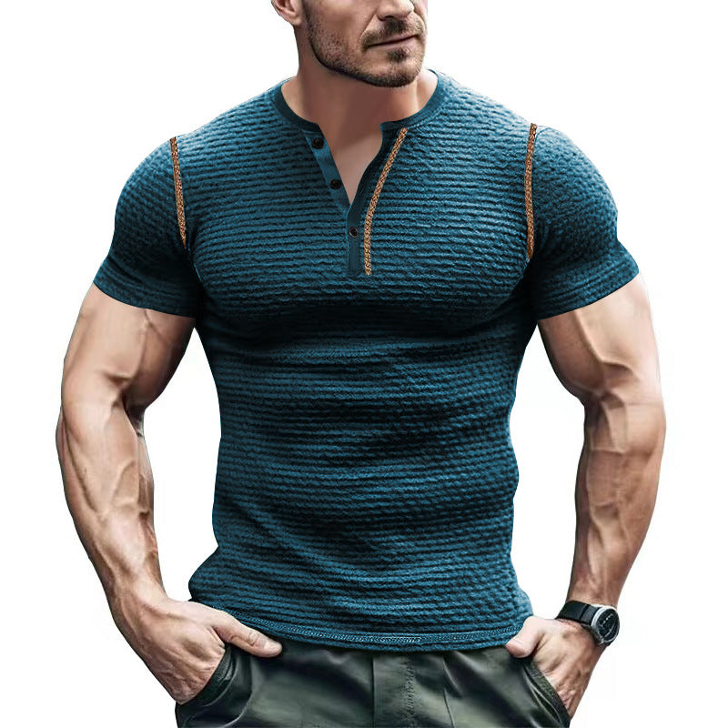 Herren Kurzarm-Henley-T-Shirt mit strukturiertem Design und praktischer Knopfleiste Echoarchiv
