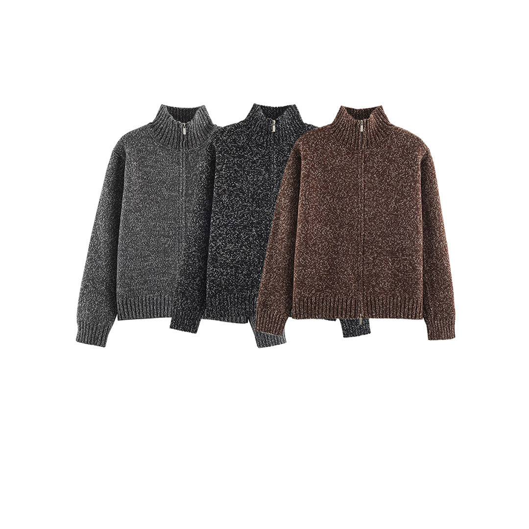 Damen Grobgestrickter Reißverschluss-Pullover mit Stehkragen und geripptem Saum Echoarchiv