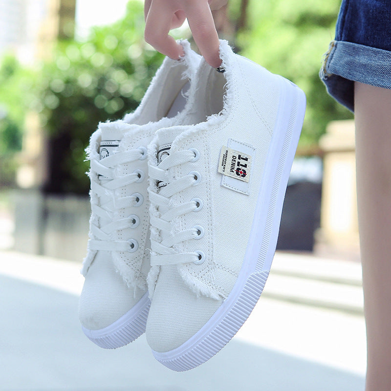 Damen Backless Denim-Slip-On Sneaker mit Schnürdetail und gepolstertem Fußbett – Lioré