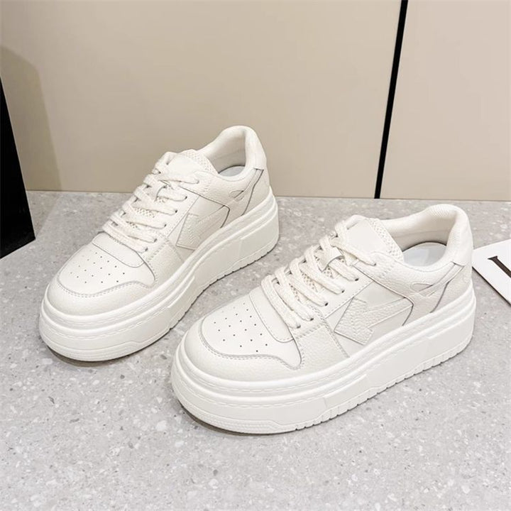 Damen Sneaker mit hohem Plateau und sportlichem Design Echo Archiv