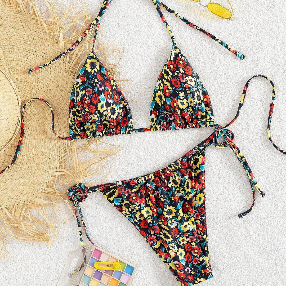 Damen Triangel-Bikini mit verspieltem Blumenmuster Echo Archiv