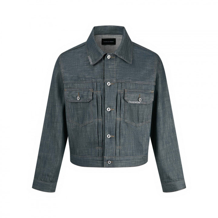 Herren Kurz geschnittene Jeansjacke mit vertikalen Biesen, Pattentaschen und kastiger Silhouette Echo Archiv