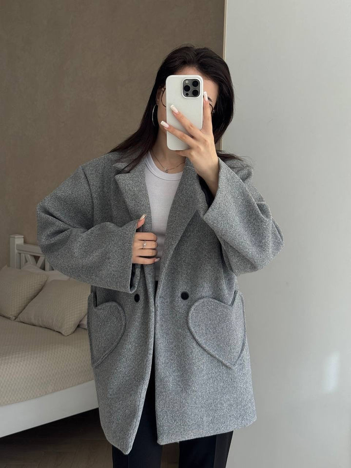 Damen Oversized Blazer-Mantel mit herzförmigen Taschen Echoarchiv