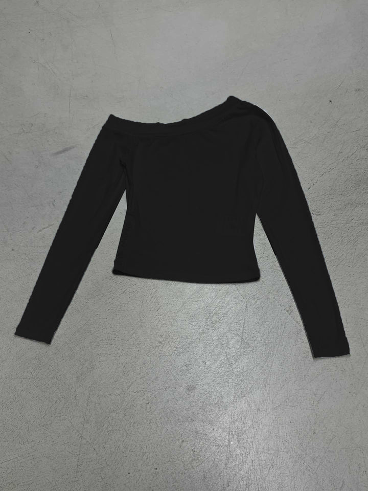 Damen nan schulterfreies Langarmshirt mit taillierter Silhouette und seitlicher Knopfleiste Echo Archiv