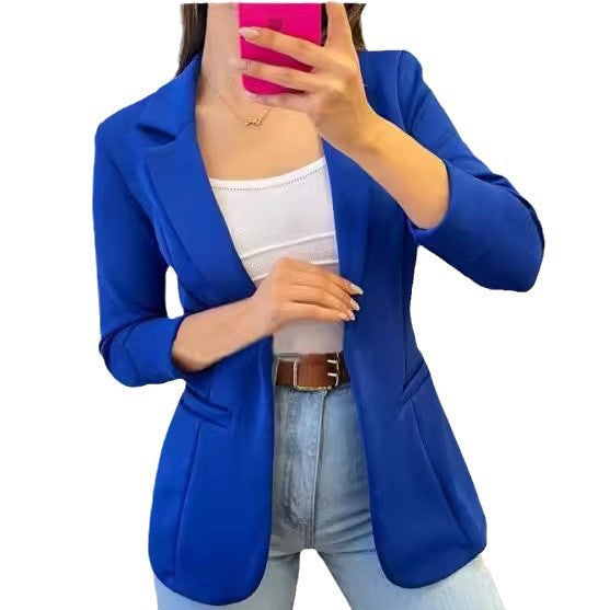 Damen eleganter Blazer mit tailliertem Schnitt und praktischen Taschen – Valéne
