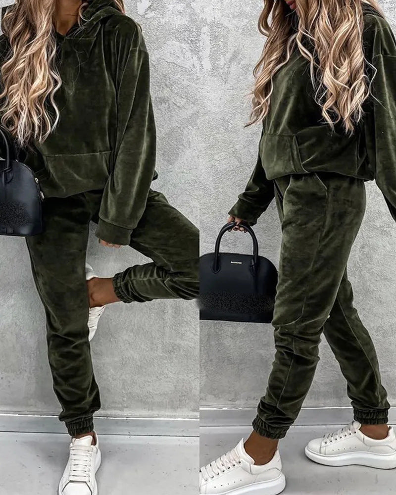 Damen kuscheliges Fleece-Set mit oversized Hoodie und bequemen Jogginghosen Echoarchiv