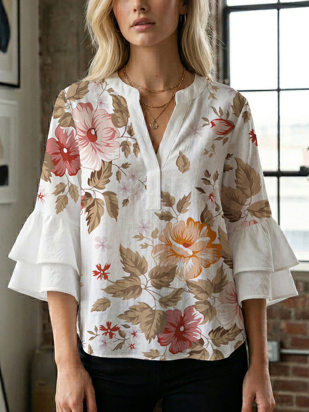 Damen Elegantes Oberteil mit voluminösen Rüchenärmeln und floralem Druck Echo Archiv