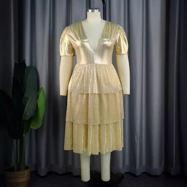 Damen Glänzendes Abendkleid mit voluminösem Rüschendesign Echo Archiv