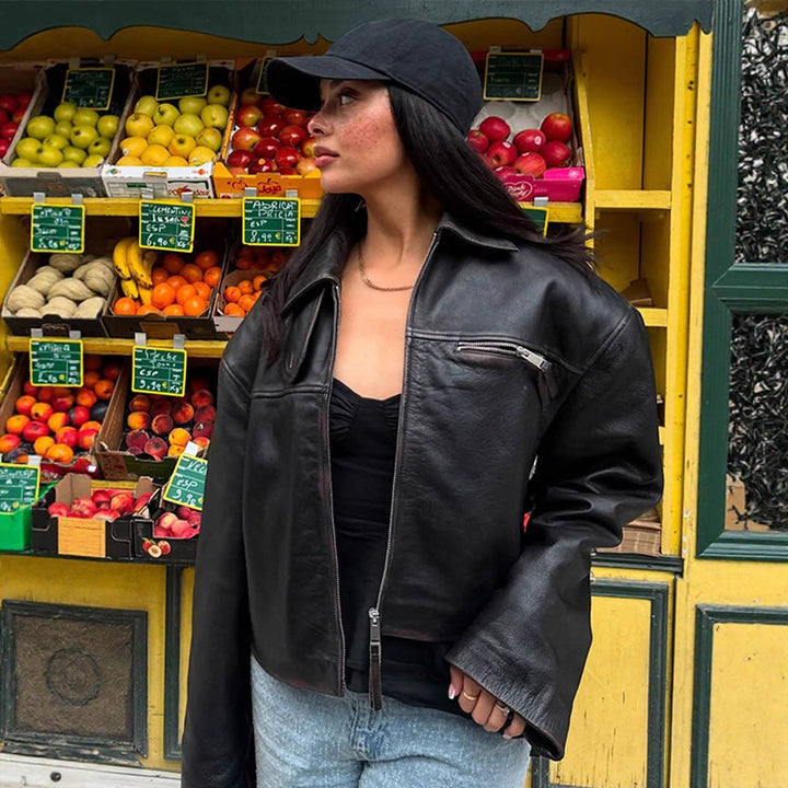 Damen Boxy-Lederimitatjacke mit zweifachem Reißverschluss und Brustzippern Echoarchiv