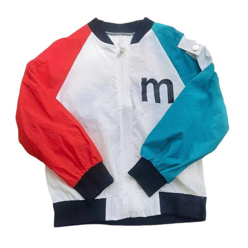 Damen Leichte Sportjacke mit Kapuze und atmungsaktiven Eigenschaften Echo Archiv