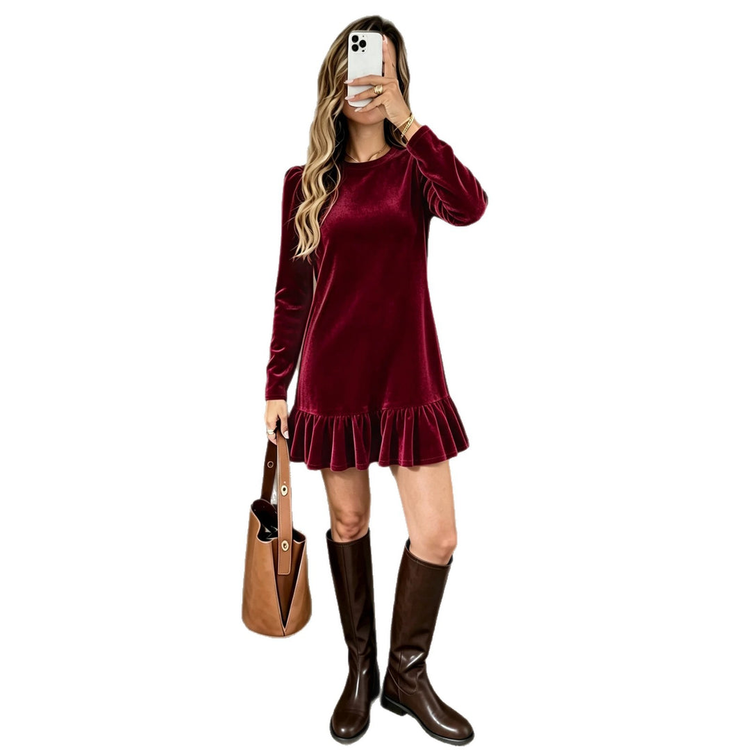 Damen Samt-Minikleid mit langen Ärmeln gerafftem Volantsaum und Puffschultern – Élara